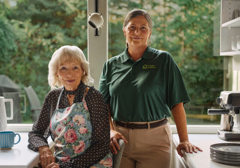 carepro_female_client_apron